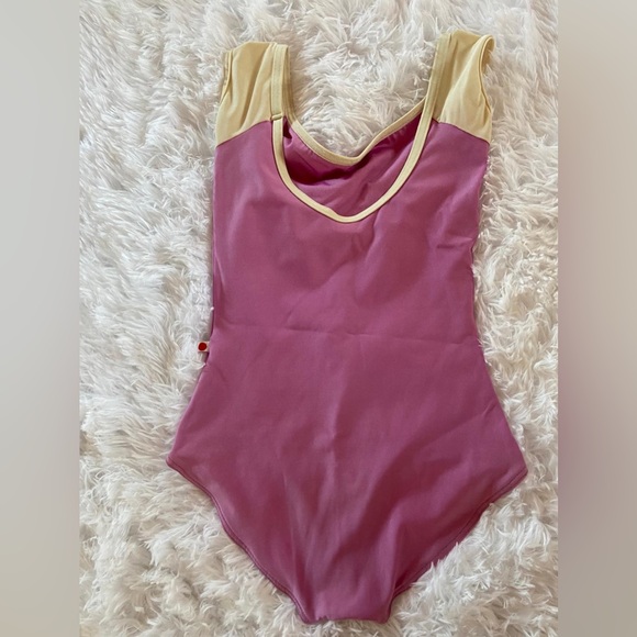 Yumiko Pink and cream Leotard XS adult - Picture 2 of 2